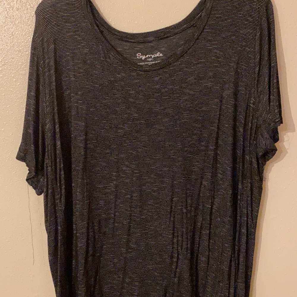 Lightweight striped tee